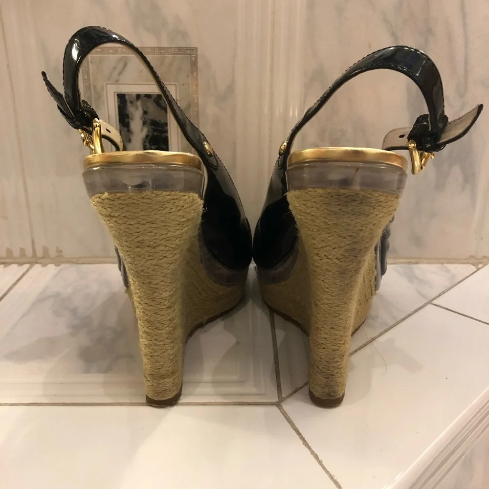 MICHAEL Michael Kors Black Patent Leather Wedge Sandals Espadrille Gold Stud 8.5